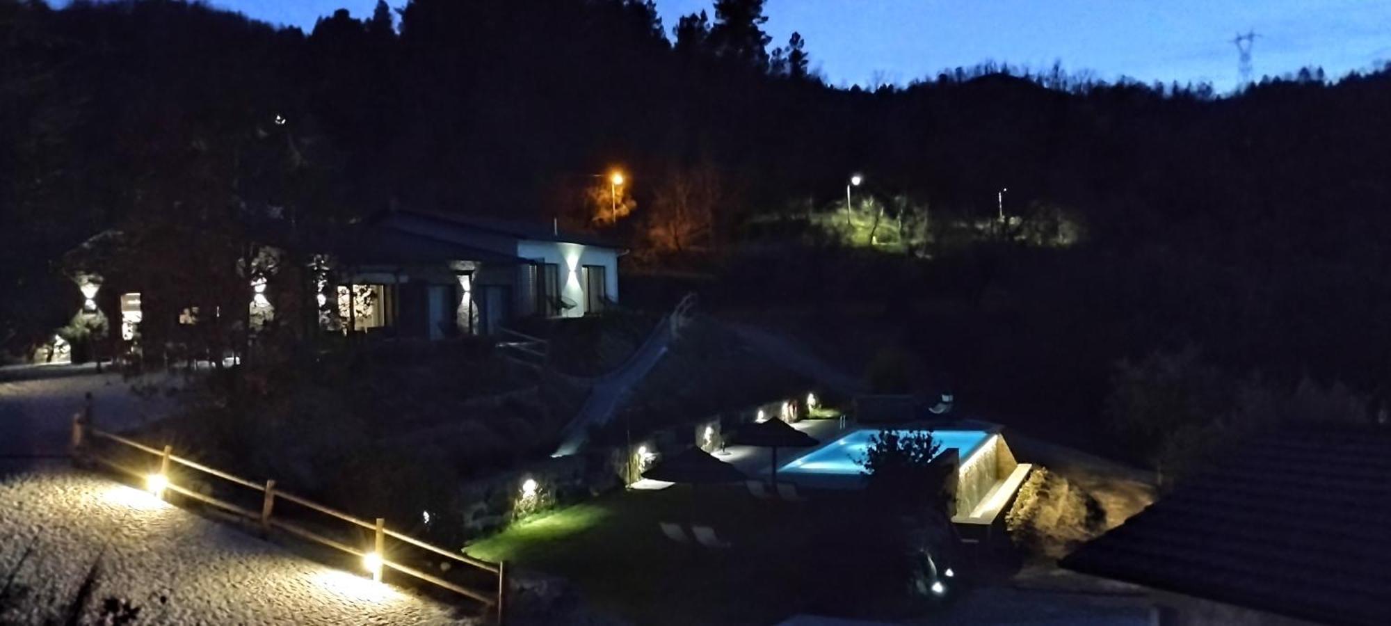 Villa Regadio كوفيلهَ المظهر الخارجي الصورة