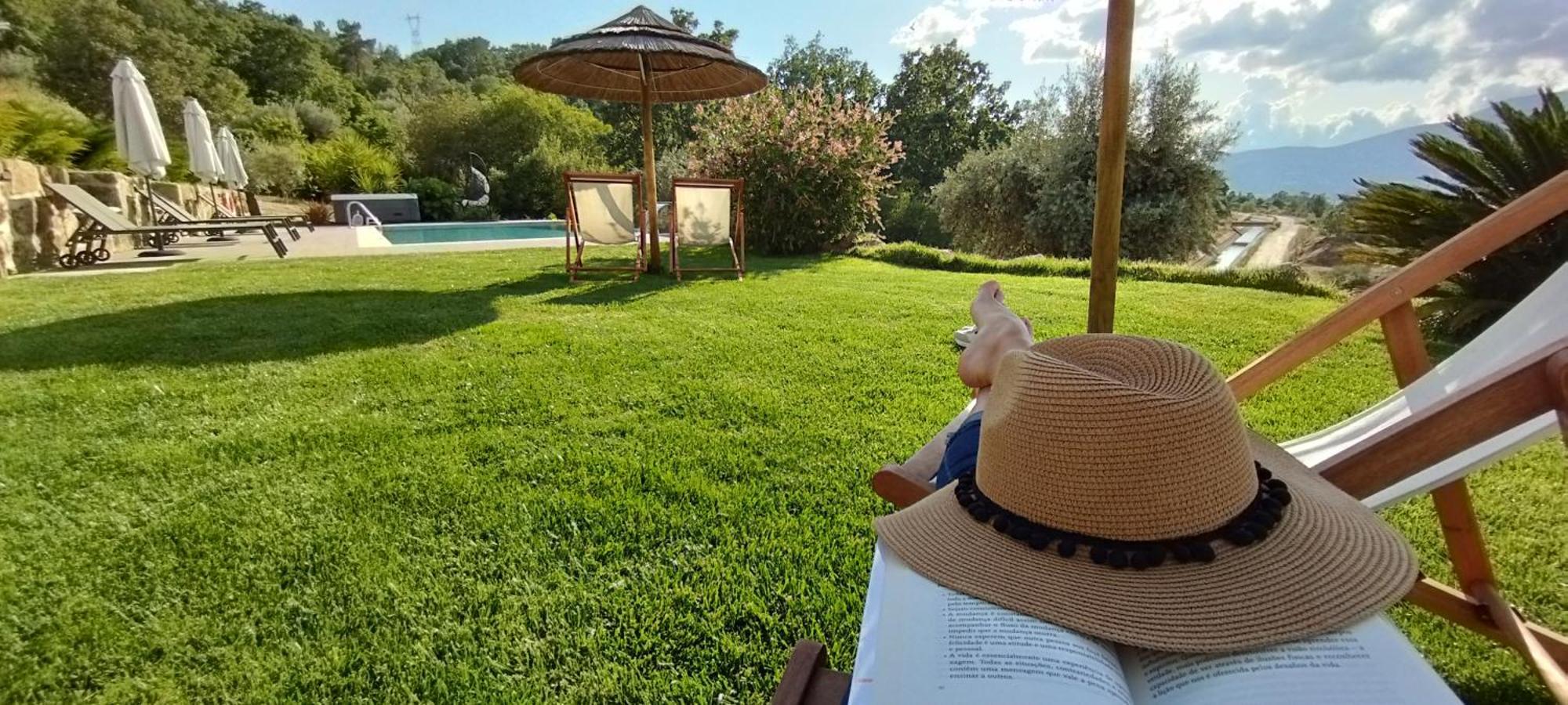 Villa Regadio كوفيلهَ المظهر الخارجي الصورة
